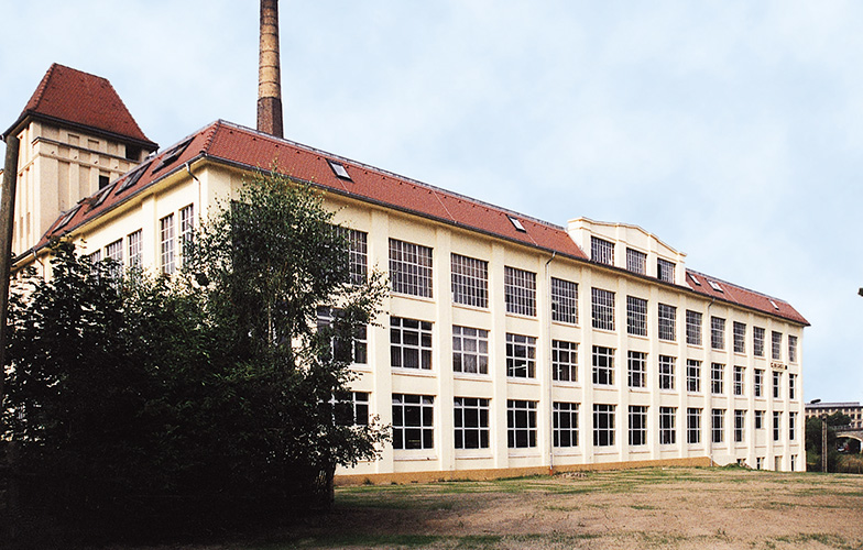 現在のザイフェナースドルフ工場